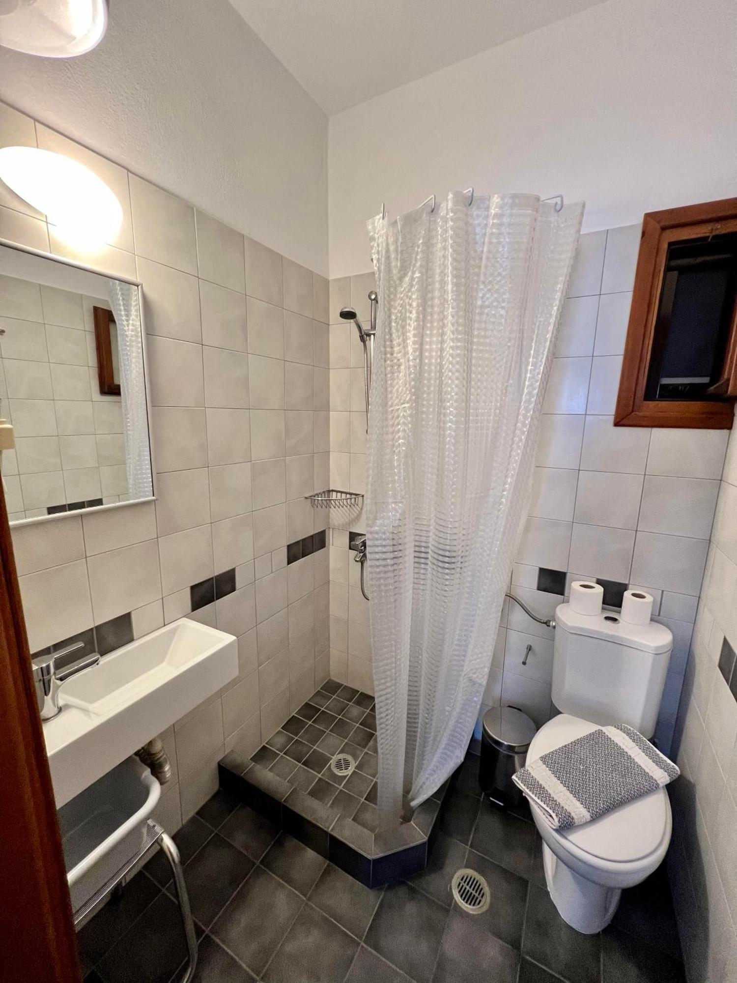 Antheia Hotel Folegandros Town Bilik gambar