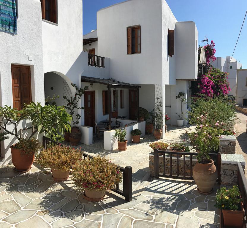 Antheia Hotel Folegandros Town Luaran gambar